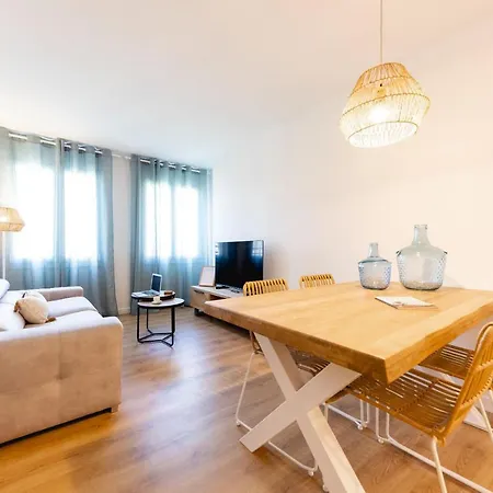 アパート Bravissimo Gerio, 2-bedroom ジローナ