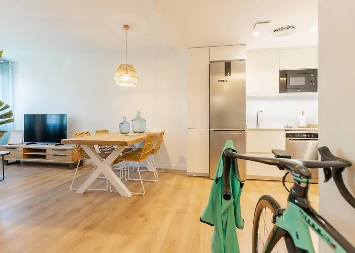 Bravissimo Gerio, 2-bedroom * Χιρόνα